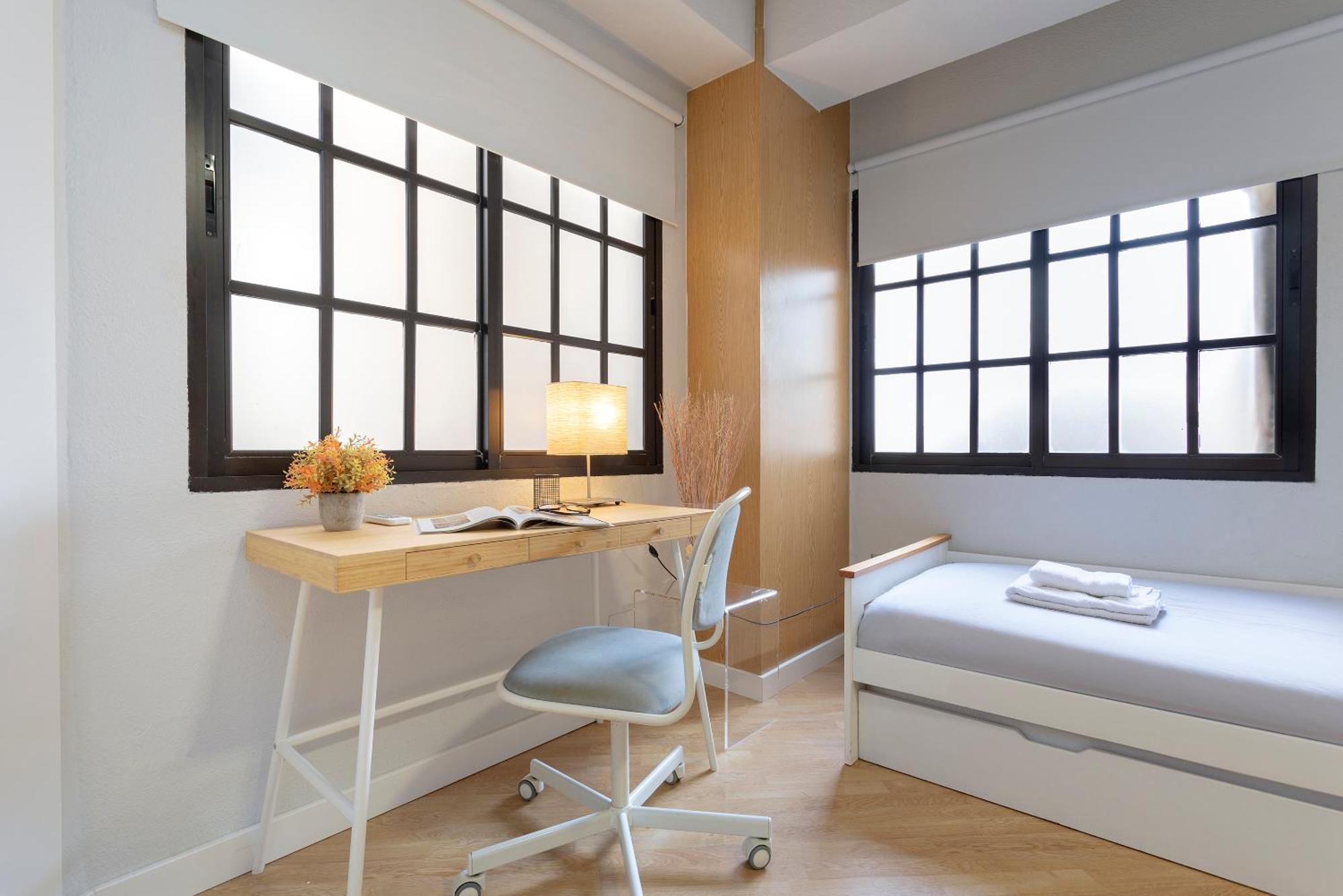 Coqueto Apartamento Junto A Calle Larios By Rent Me Малага Экстерьер фото