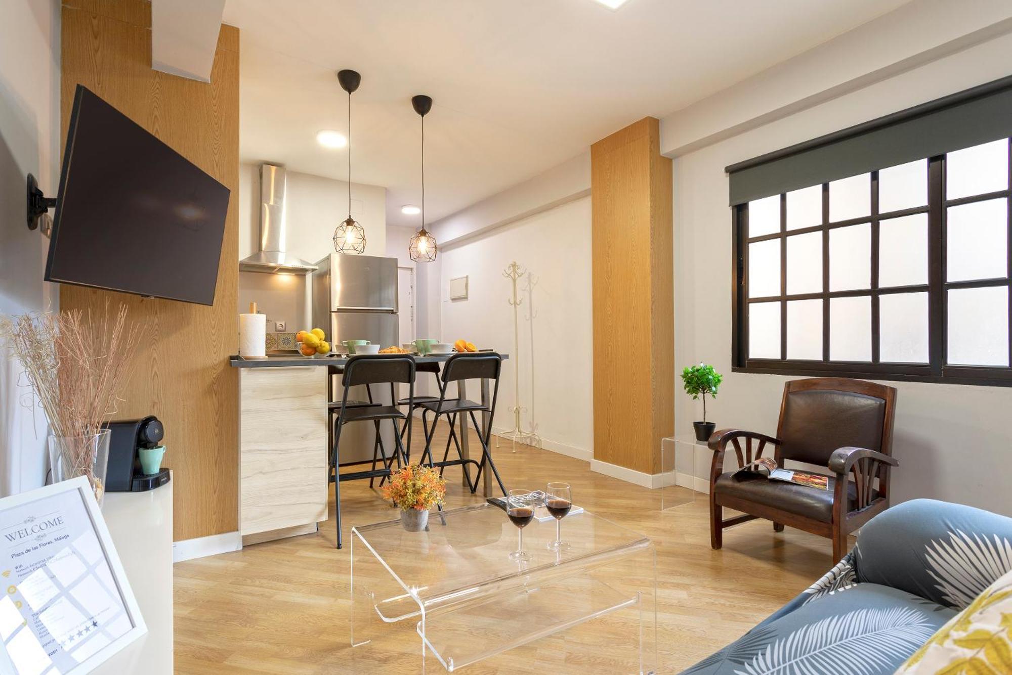 Coqueto Apartamento Junto A Calle Larios By Rent Me Малага Экстерьер фото